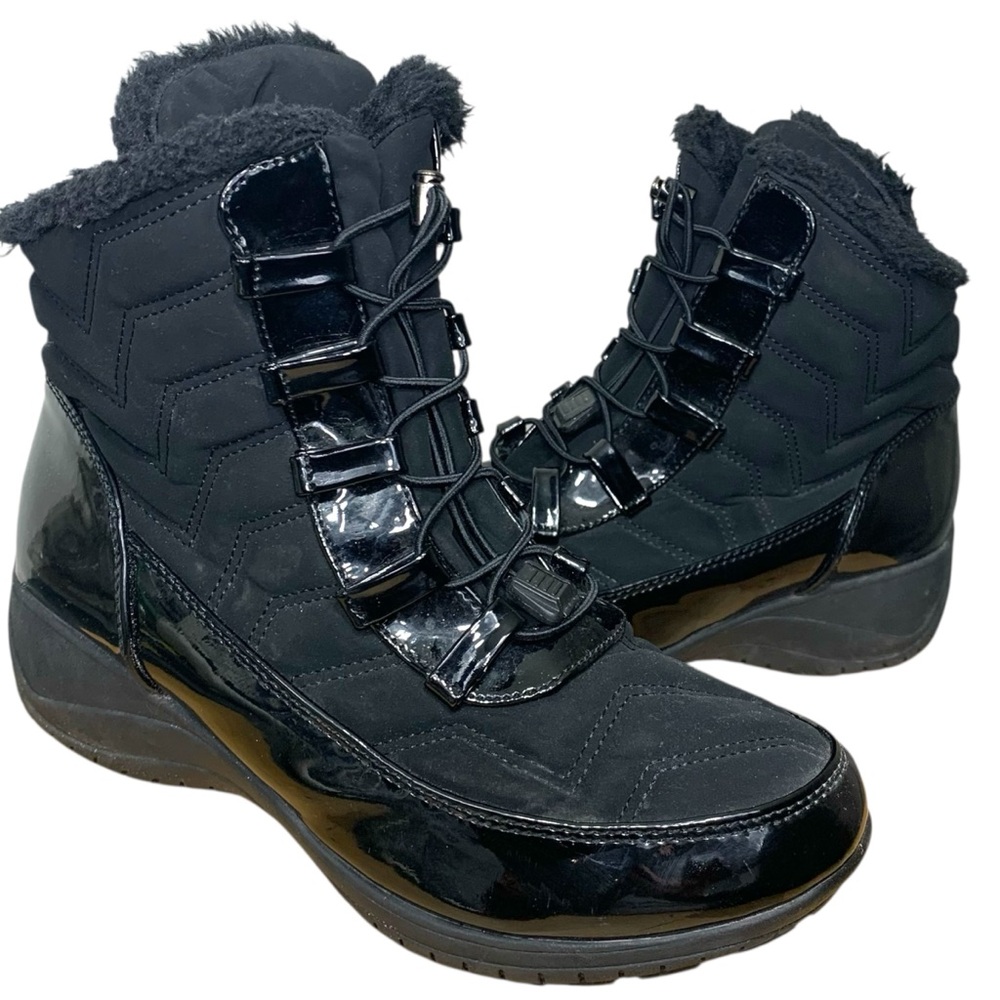 Khombu Black Winter Boots Sz 10 Fleece Lined Flexible Comfort Zip Closure